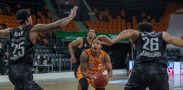 将自己的足 将自己的足